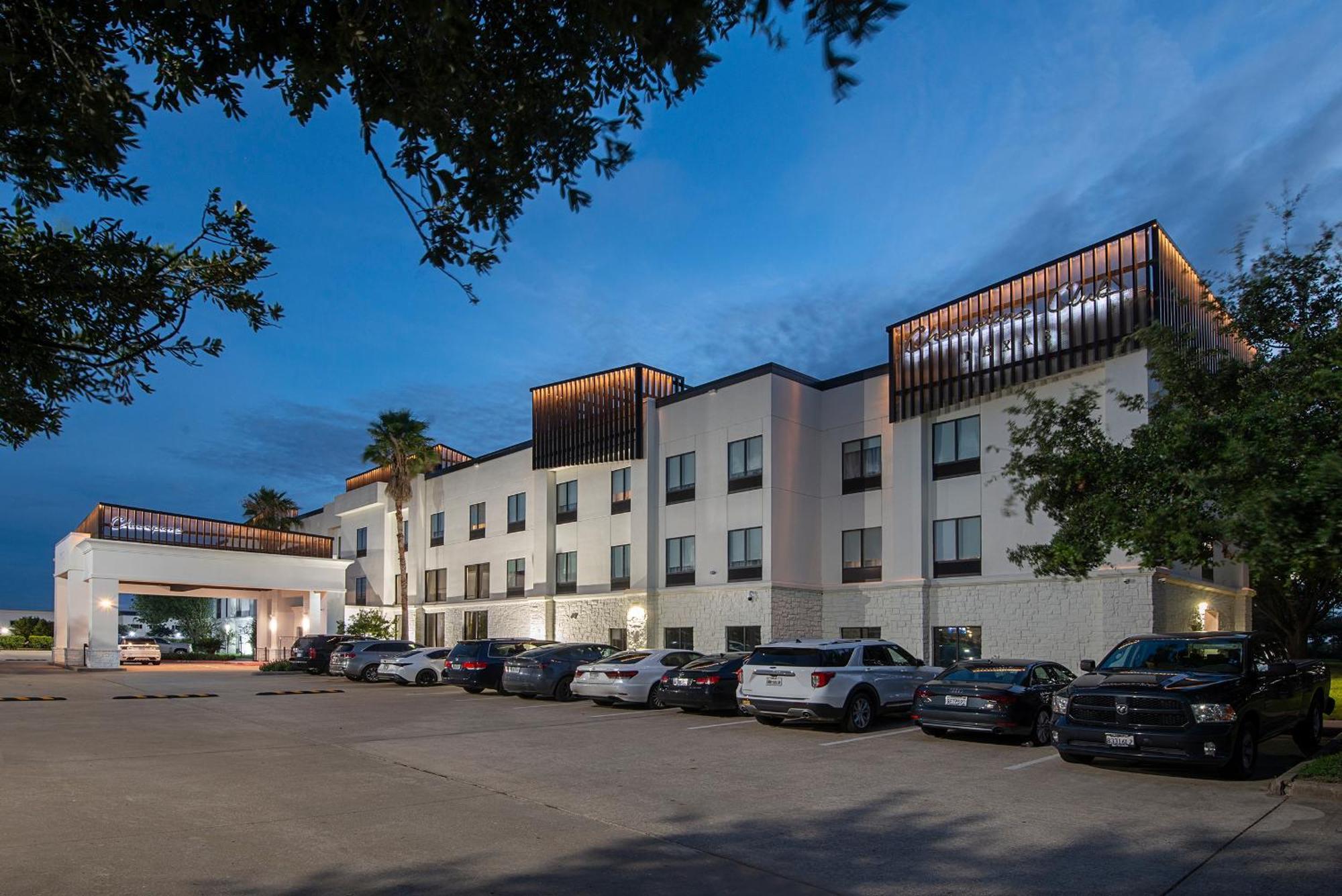 Champions Club And Hotel, Westchase Hotel 4*